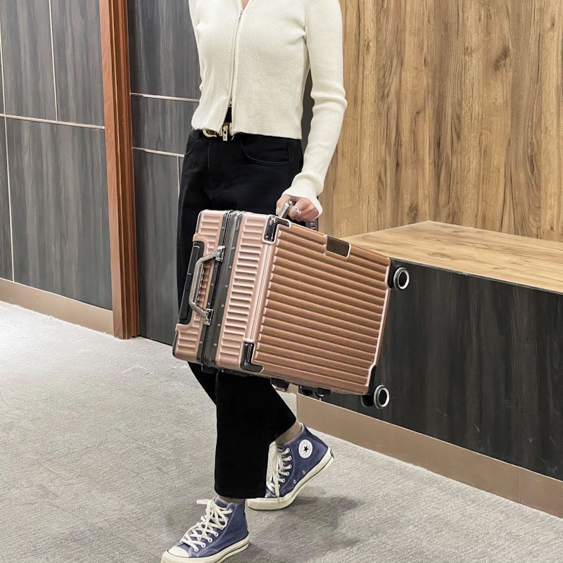 C31199New style suitcase for women with aluminum frame universal wheel suitcase 20 inch cabin suitcase for men with password trolley case