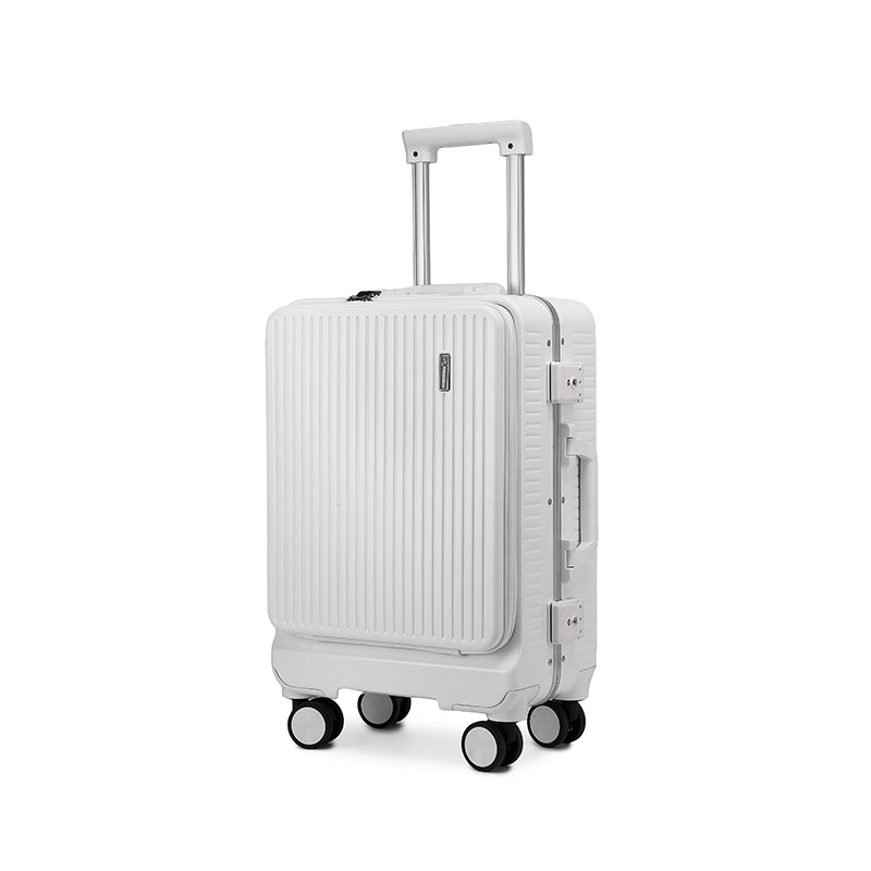 C32148 Durable suitcase with universal wheels